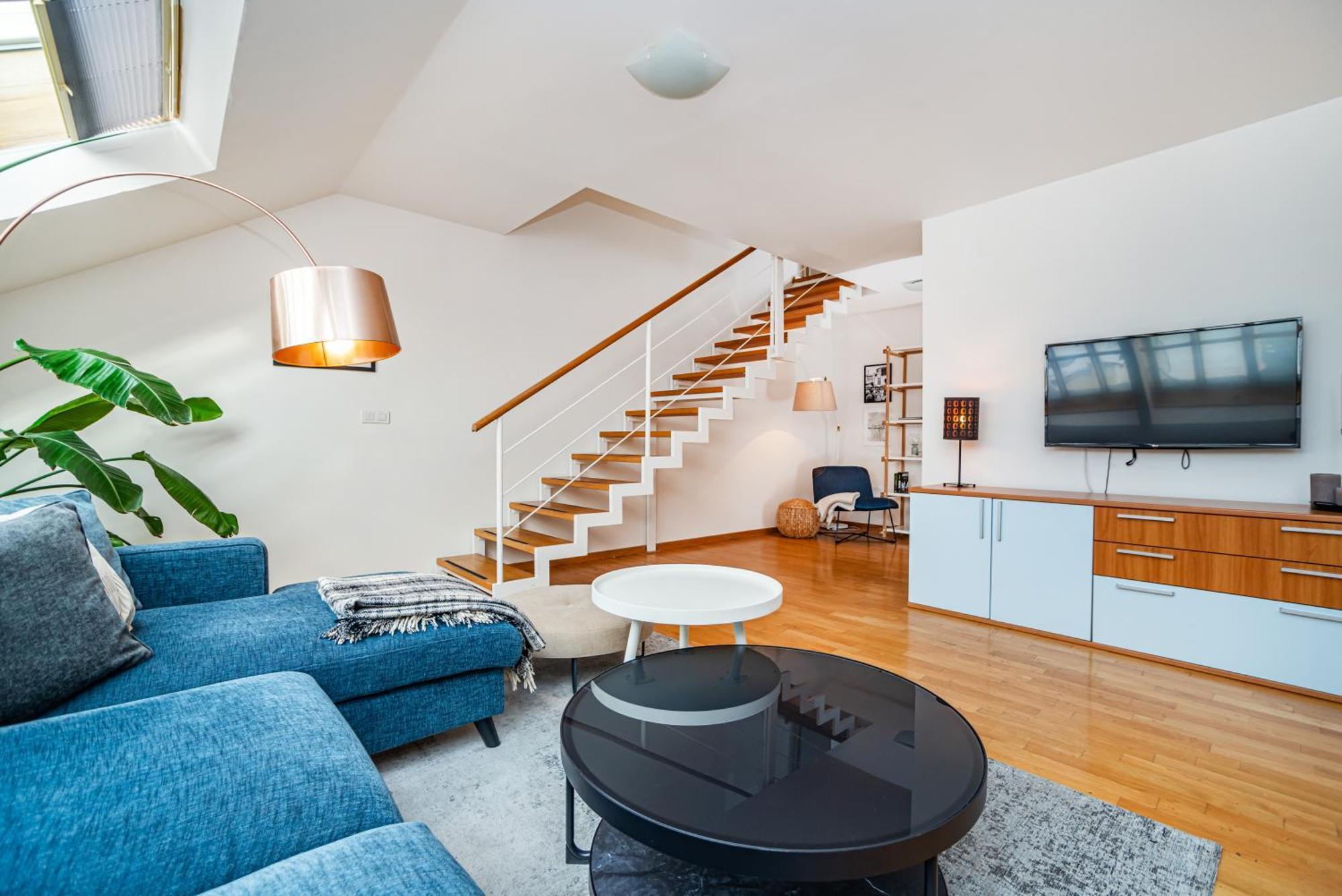 Lavish And Chic Duplex * Prague