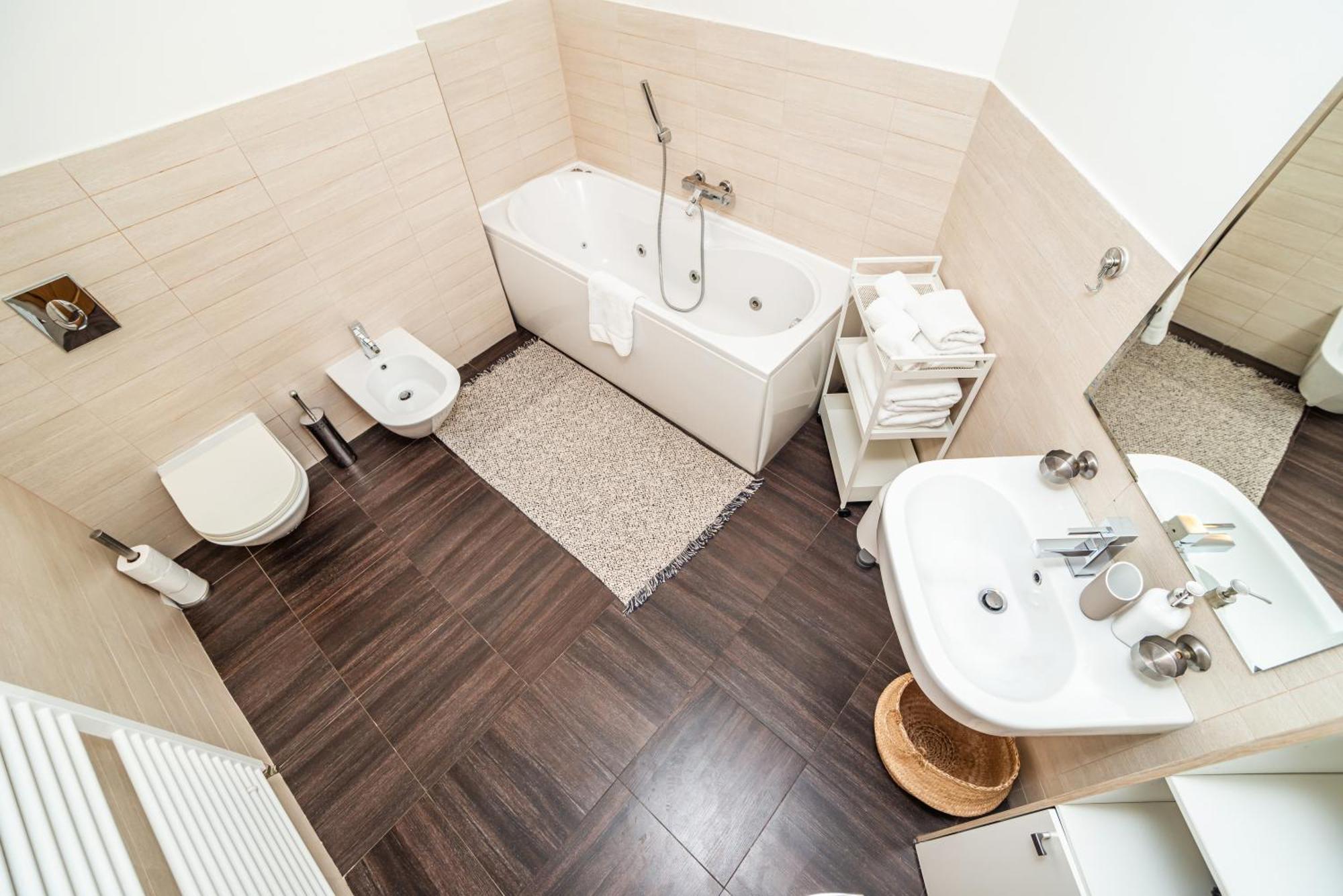 Lavish And Chic Duplex * Prague